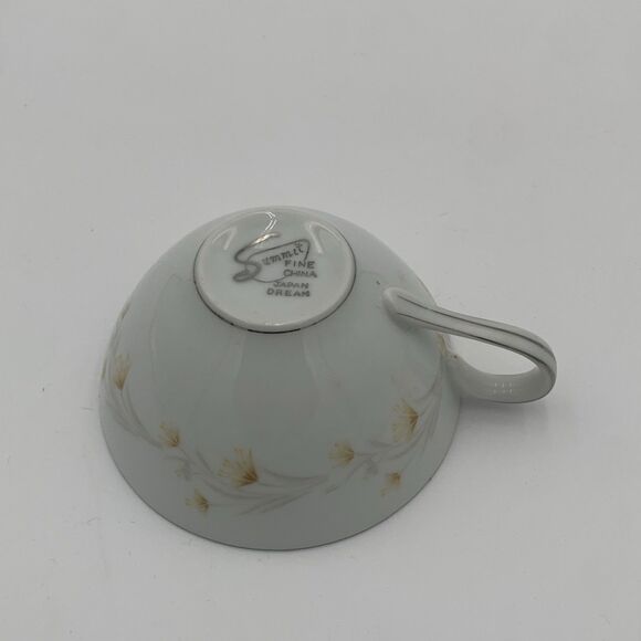 Summit fine china Japan Dream Cup and Saucer Set of 4. - Picture 9 of 16